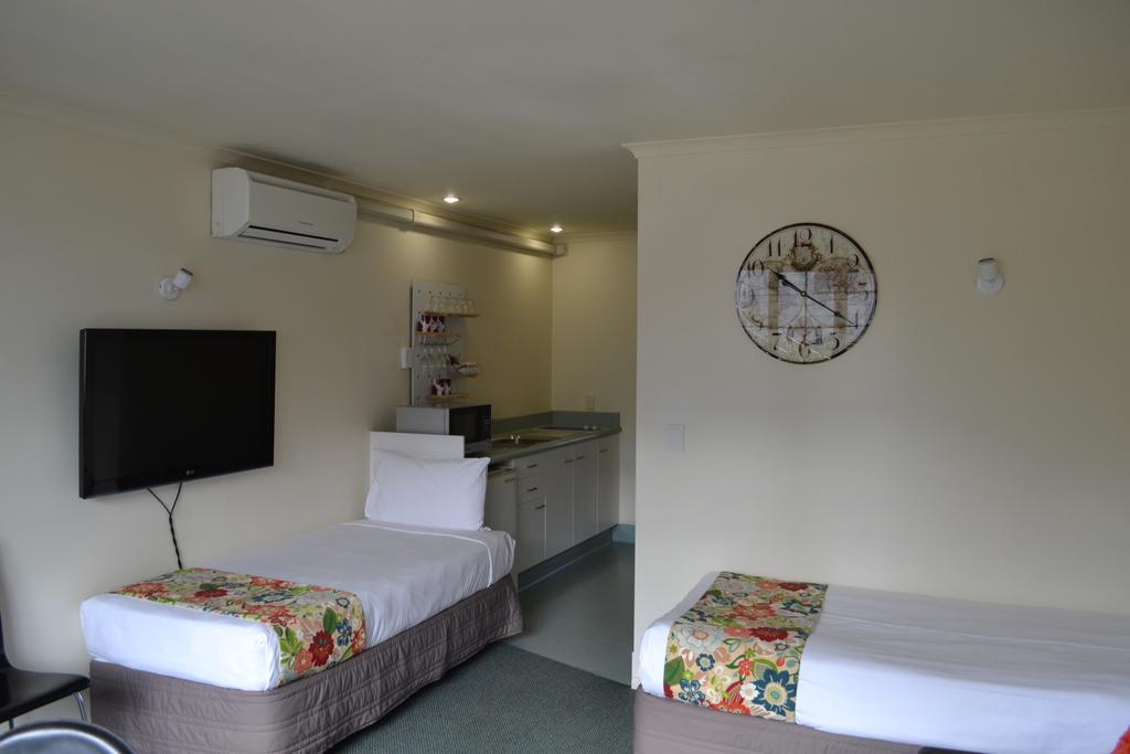 Colonial Lodge Motel Taupo Ngoại thất bức ảnh