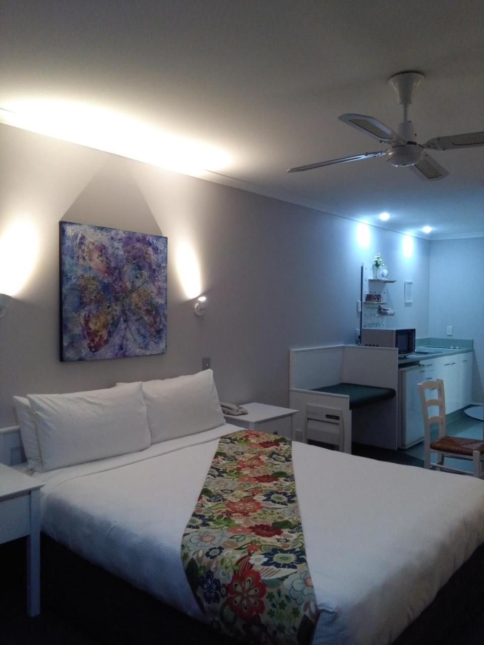 Colonial Lodge Motel Taupo Ngoại thất bức ảnh